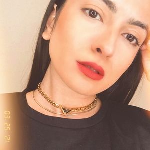 Meet your Posher, Golden